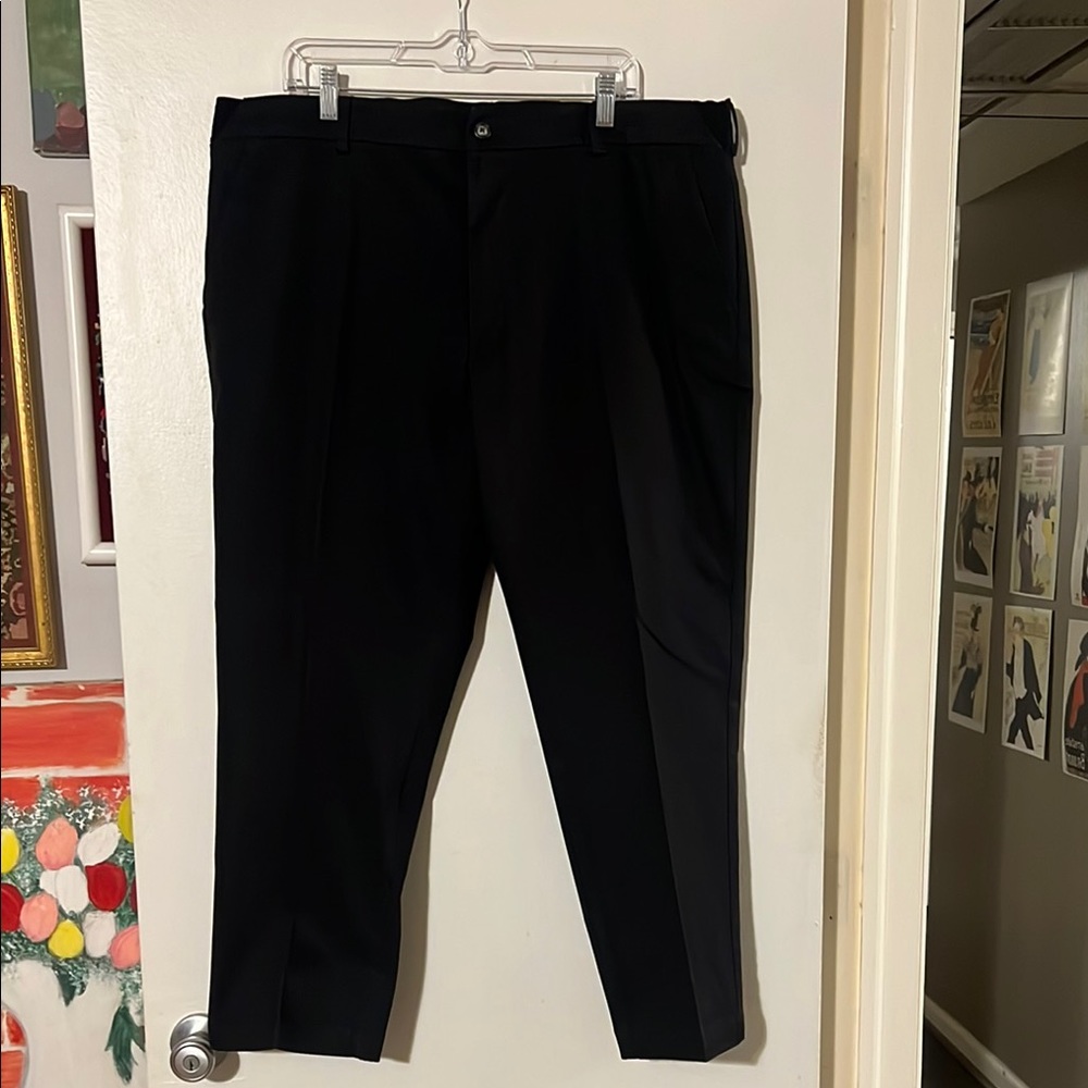 Lee Men's Black Pants. Tri-flex relaxed fit